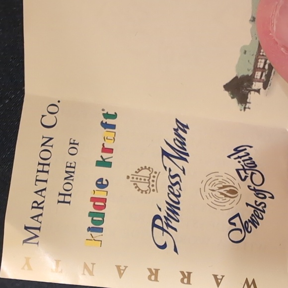 Vintage Princess Mara 14k gold locket and chain with diamond - Picture 10 of 10